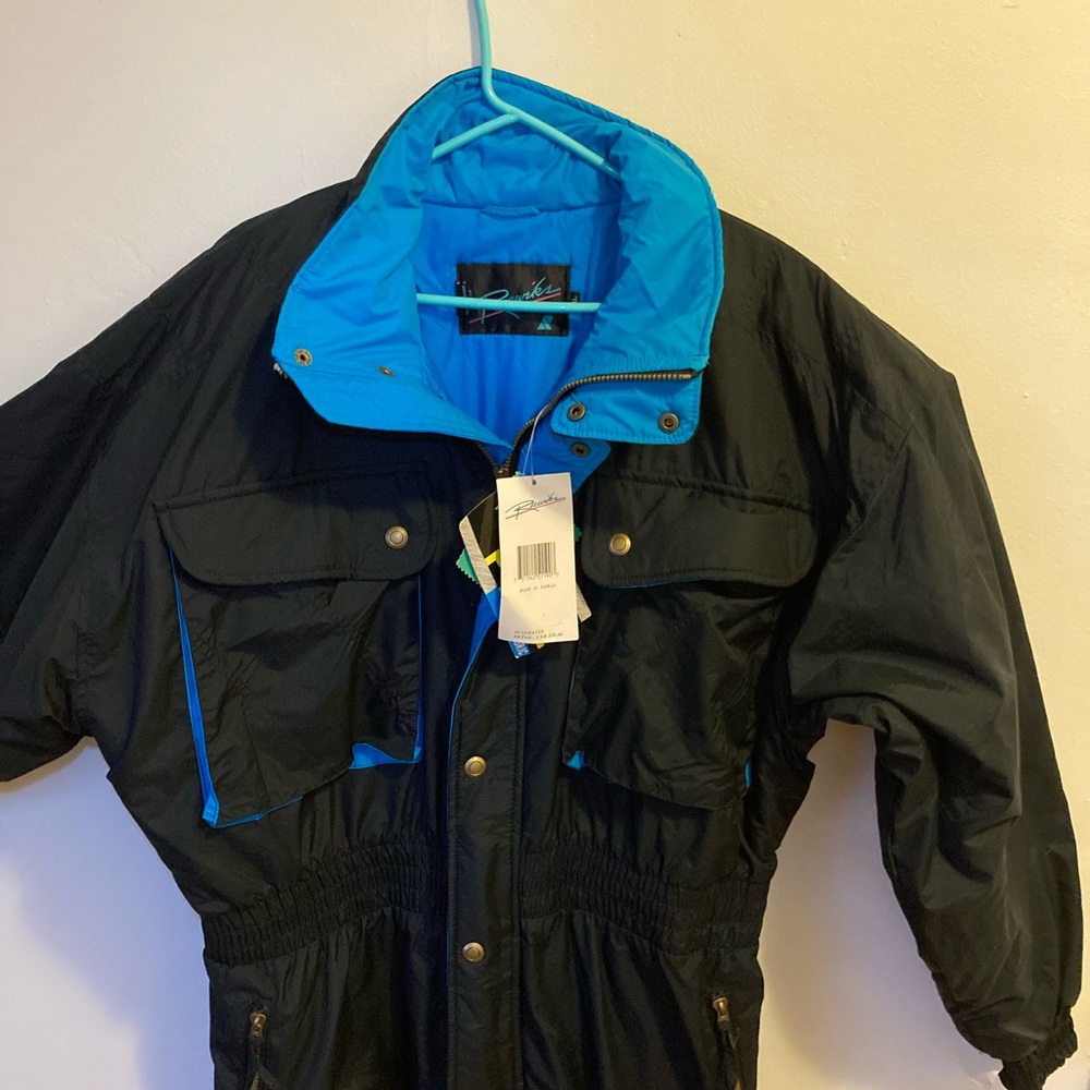 Rave Men's Black Jacket with Blue Highlights